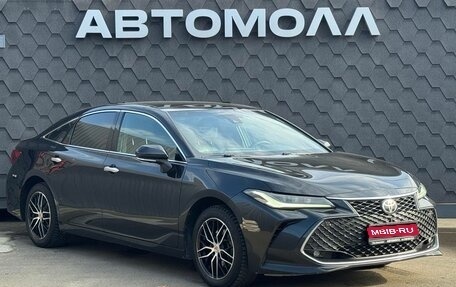 Toyota Avalon, 2022 год, 3 600 000 рублей, 1 фотография