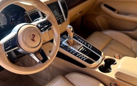 Porsche Macan I рестайлинг, 2014 год, 3 500 000 рублей, 2 фотография