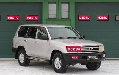 Toyota Land Cruiser 100 рестайлинг 2, 2005 год, 2 300 000 рублей, 1 фотография