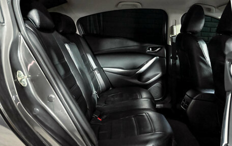 Mazda 6, 2017 год, 2 000 000 рублей, 18 фотография