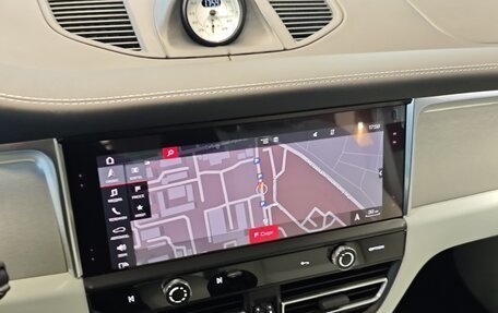 Porsche Macan I рестайлинг, 2025 год, 15 790 000 рублей, 33 фотография