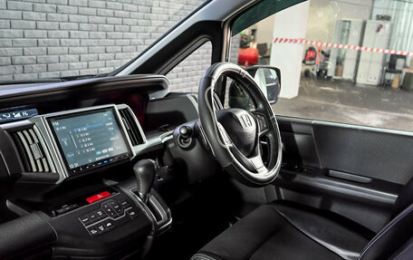 Honda Stepwgn IV, 2014 год, 1 680 000 рублей, 18 фотография