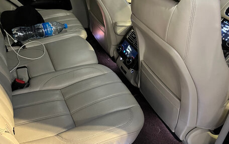 Land Rover Range Rover IV рестайлинг, 2013 год, 3 500 000 рублей, 20 фотография