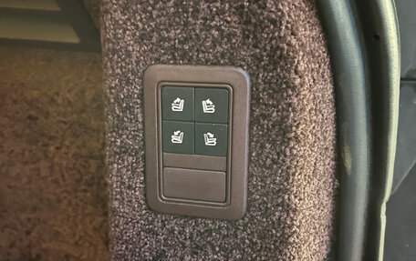 Land Rover Range Rover IV рестайлинг, 2013 год, 3 500 000 рублей, 17 фотография