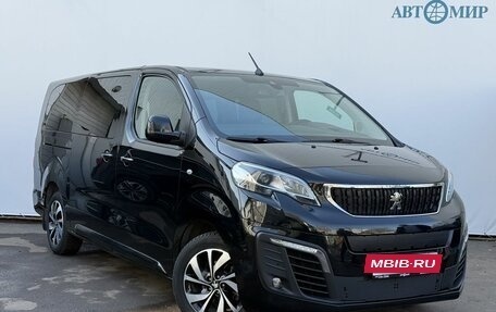 Peugeot Traveller I, 2020 год, 3 250 000 рублей, 3 фотография