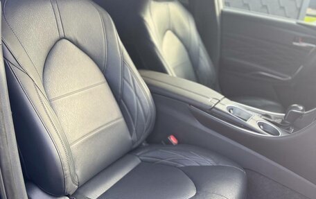 Toyota Avalon, 2022 год, 3 600 000 рублей, 19 фотография