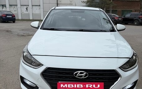 Hyundai Solaris II рестайлинг, 2018 год, 779 000 рублей, 5 фотография