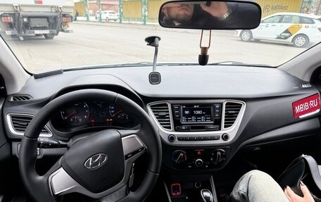 Hyundai Solaris II рестайлинг, 2018 год, 779 000 рублей, 7 фотография