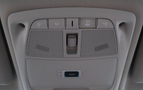 Renault Koleos II, 2018 год, 2 499 000 рублей, 15 фотография