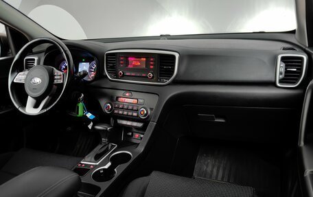 KIA Sportage IV рестайлинг, 2021 год, 2 649 000 рублей, 13 фотография