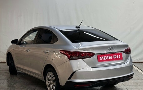 Hyundai Solaris II рестайлинг, 2022 год, 1 690 000 рублей, 3 фотография