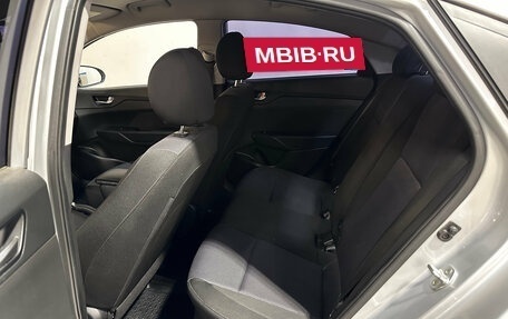 Hyundai Solaris II рестайлинг, 2022 год, 1 690 000 рублей, 7 фотография