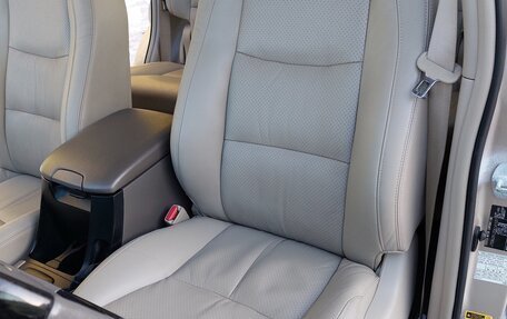 Toyota Land Cruiser Prado 120 рестайлинг, 2008 год, 3 120 000 рублей, 21 фотография