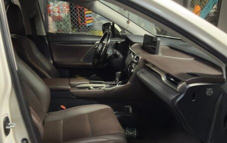 Lexus RX IV рестайлинг, 2020 год, 5 400 000 рублей, 8 фотография