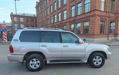 Toyota Land Cruiser 100 рестайлинг 2, 2001 год, 1 850 000 рублей, 4 фотография