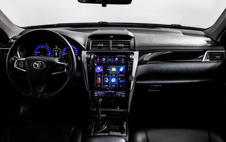 Toyota Camry, 2015 год, 1 758 000 рублей, 11 фотография