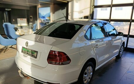 Volkswagen Polo VI (EU Market), 2015 год, 959 000 рублей, 4 фотография