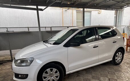Volkswagen Polo VI (EU Market), 2011 год, 720 000 рублей, 1 фотография