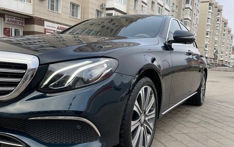 Mercedes-Benz E-Класс, 2016 год, 3 300 000 рублей, 8 фотография