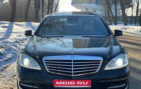 Mercedes-Benz S-Класс, 2013 год, 3 490 000 рублей, 2 фотография