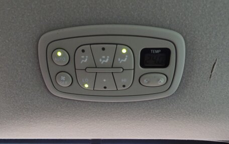 Toyota Sienna II рестайлинг, 2005 год, 1 350 000 рублей, 12 фотография