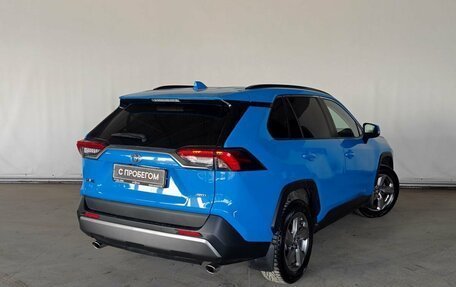 Toyota RAV4, 2021 год, 3 397 000 рублей, 4 фотография