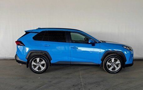 Toyota RAV4, 2021 год, 3 397 000 рублей, 8 фотография