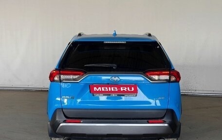 Toyota RAV4, 2021 год, 3 397 000 рублей, 5 фотография