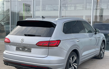 Volkswagen Touareg III, 2018 год, 5 200 000 рублей, 5 фотография