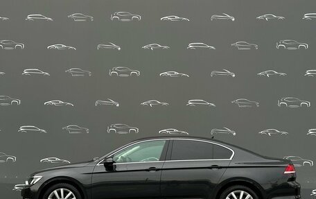 Volkswagen Passat B8 рестайлинг, 2019 год, 1 779 500 рублей, 15 фотография