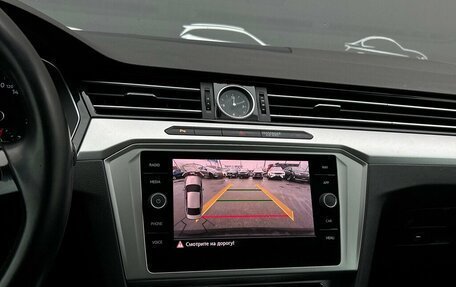 Volkswagen Passat B8 рестайлинг, 2019 год, 1 779 500 рублей, 20 фотография