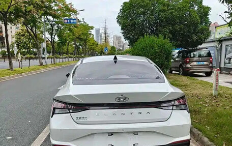 Hyundai Elantra, 2023 год, 1 385 700 рублей, 3 фотография