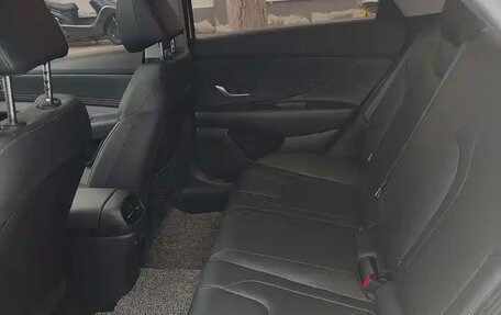 Hyundai Elantra, 2023 год, 1 385 700 рублей, 9 фотография