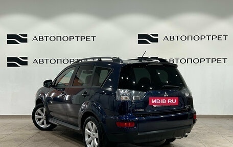 Mitsubishi Outlander III рестайлинг 3, 2011 год, 1 299 000 рублей, 5 фотография