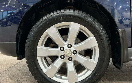 Mitsubishi Outlander III рестайлинг 3, 2011 год, 1 299 000 рублей, 11 фотография