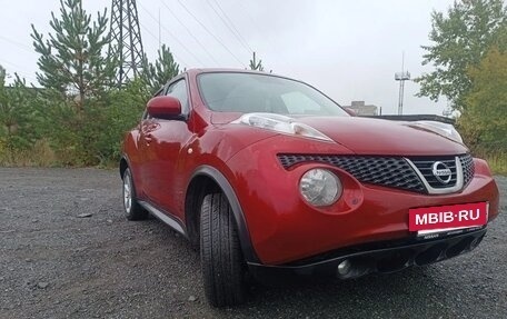 Nissan Juke II, 2013 год, 855 000 рублей, 4 фотография