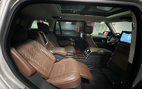 Land Rover Range Rover IV рестайлинг, 2019 год, 8 699 000 рублей, 26 фотография