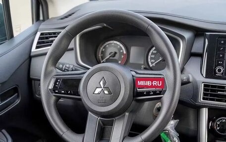 Mitsubishi Xpander, 2026 год, 2 380 000 рублей, 7 фотография