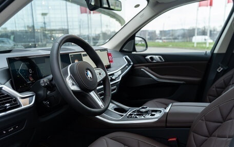 BMW X5, 2025 год, 13 фотография