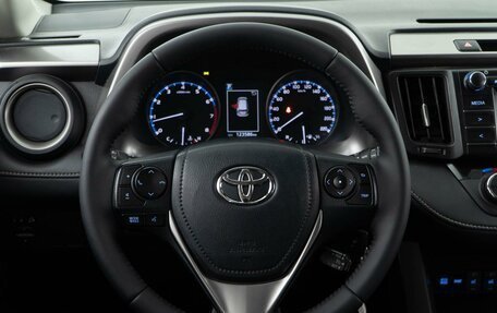 Toyota RAV4, 2015 год, 2 193 055 рублей, 12 фотография