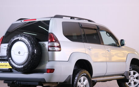 Toyota Land Cruiser Prado 120 рестайлинг, 2007 год, 2 419 000 рублей, 6 фотография