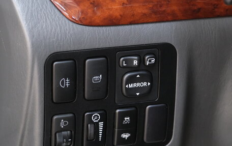 Toyota Land Cruiser Prado 120 рестайлинг, 2007 год, 2 419 000 рублей, 9 фотография