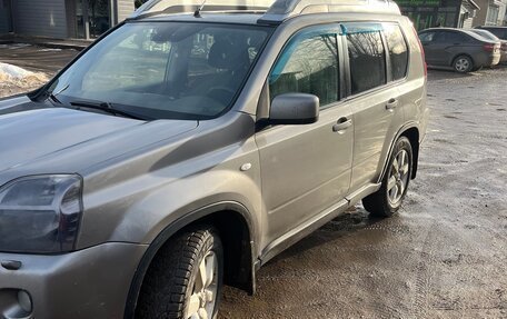 Nissan X-Trail, 2010 год, 970 000 рублей, 2 фотография