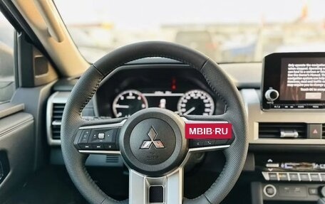 Mitsubishi L200, 2026 год, 3 994 000 рублей, 9 фотография