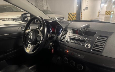 Mitsubishi Lancer Evolution IX, 2008 год, 2 800 000 рублей, 20 фотография