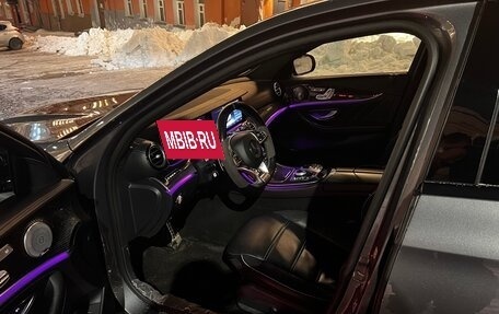 Mercedes-Benz E-Класс AMG, 2017 год, 6 250 000 рублей, 4 фотография