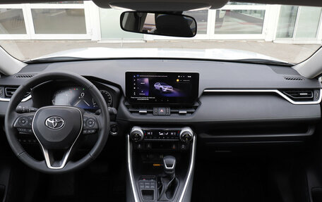 Toyota RAV4, 2025 год, 4 600 000 рублей, 18 фотография