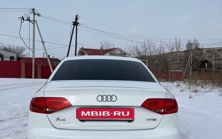 Audi A4, 2010 год, 1 100 000 рублей, 2 фотография