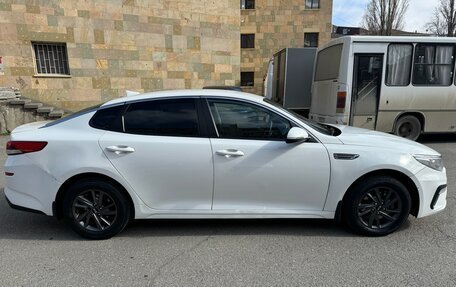 KIA Optima IV, 2019 год, 1 100 000 рублей, 3 фотография