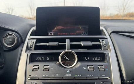 Lexus NX I, 2021 год, 3 880 000 рублей, 10 фотография